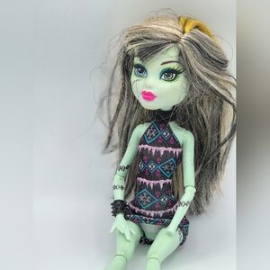 Monster High Picnic Casket Frankie Stein Doll